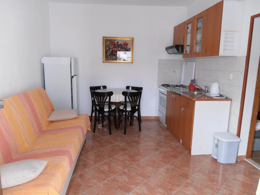Apartment Perovic Башка-Вода Экстерьер фото