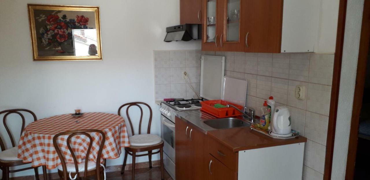 Apartment Perovic Башка-Вода Экстерьер фото